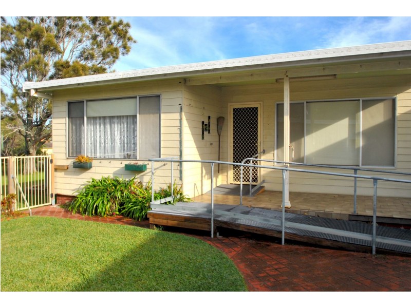22 Eastbourne Avenue, Culburra Beach NSW 2540