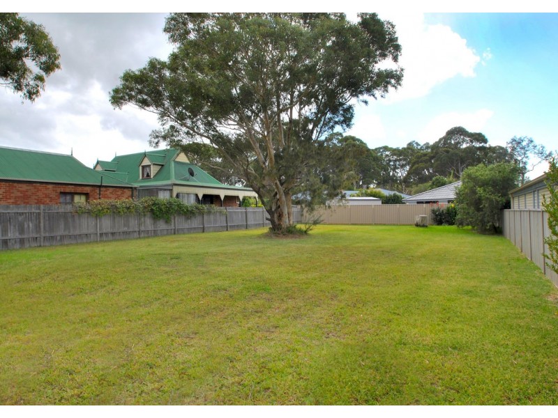 18 Sydney Avenue, Callala Bay NSW 2540