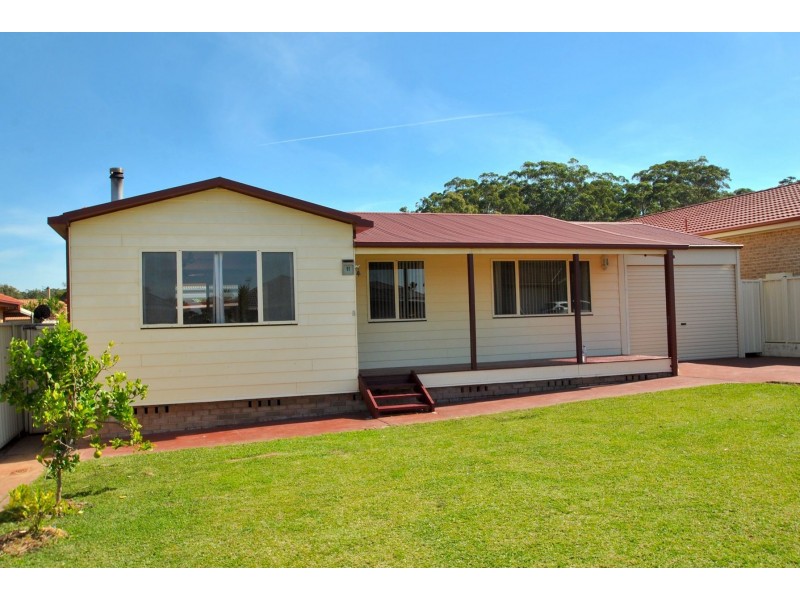 11 Hunter Street, Callala Bay NSW 2540