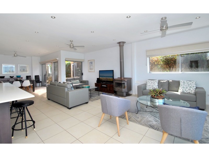 131b Quay Road, Callala Beach NSW 2540