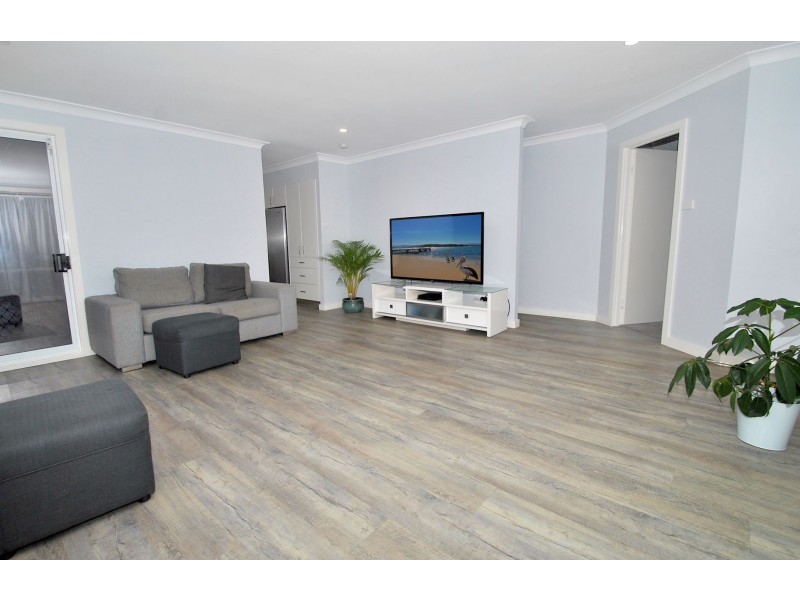 12 Hope Street, Culburra Beach NSW 2540