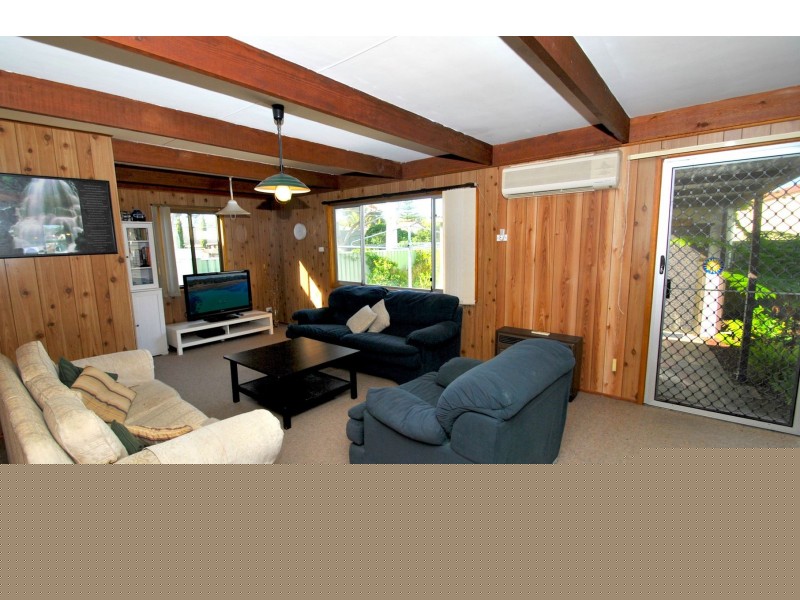 49 Watts Road, Callala Beach NSW 2540