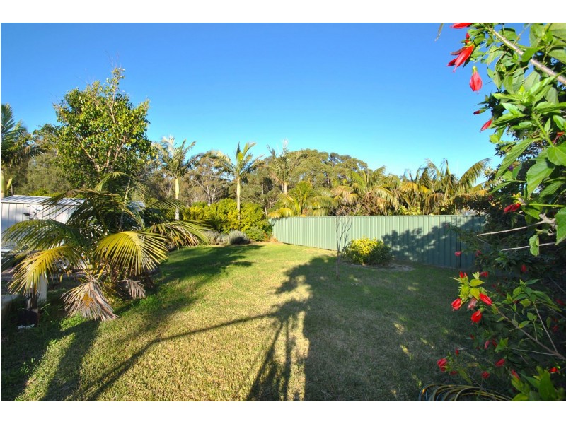 48 Osterley Avenue, Orient Point NSW 2540