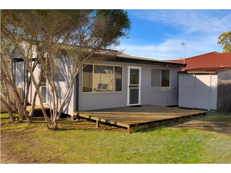 37 Carlton Crescent, Culburra Beach NSW 2540