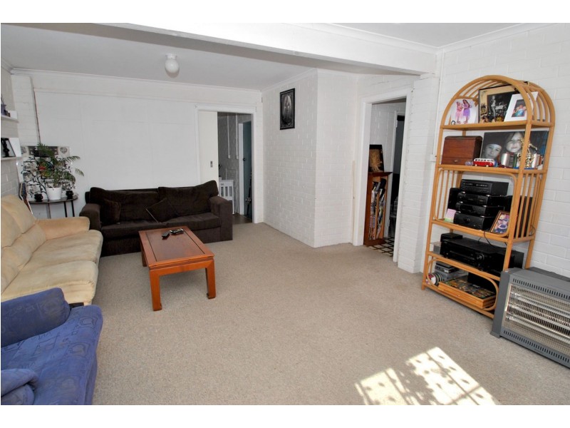 75 Osterley Avenue, Orient Point NSW 2540