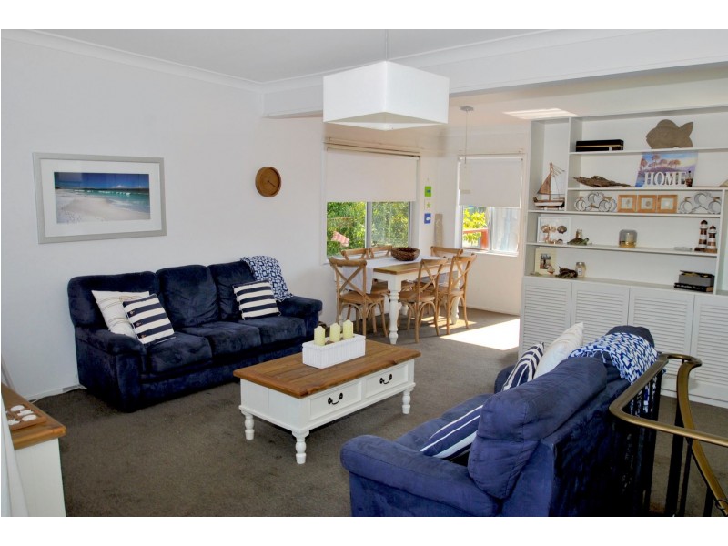 38 King George Street, Callala Beach NSW 2540
