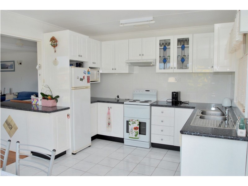 31 Penguins Head Road, Culburra Beach NSW 2540
