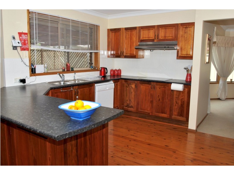 76 Lackersteen Street, Callala Bay NSW 2540
