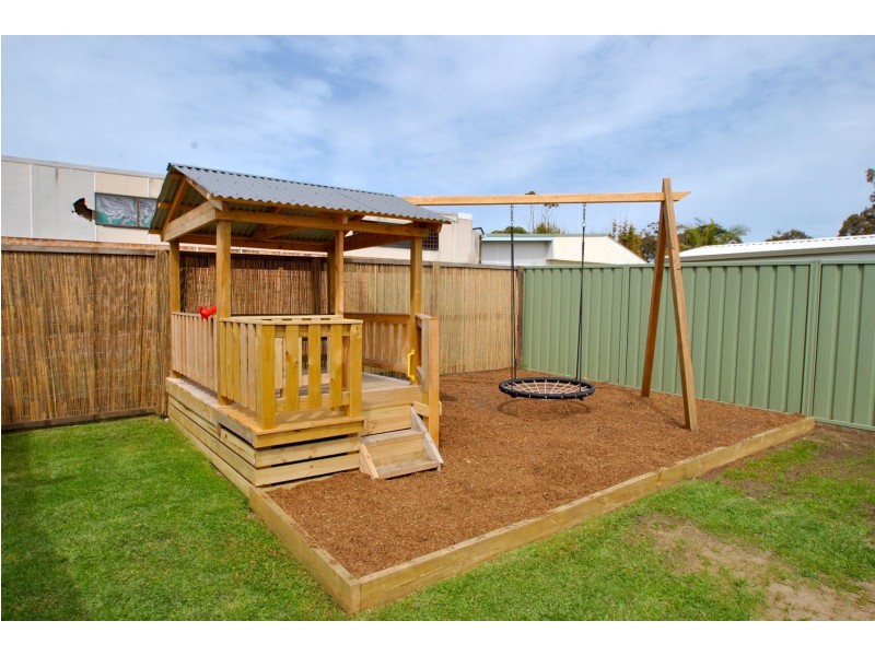 3 The Triangle, Culburra Beach NSW 2540