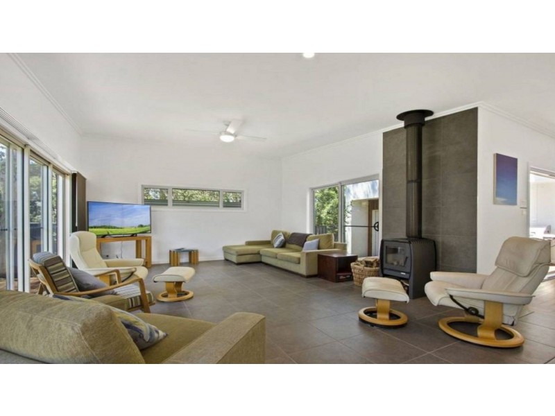 2 Oakwood Copse, Callala Beach NSW 2540