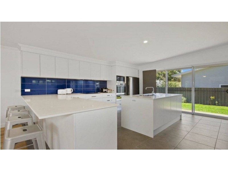 2 Oakwood Copse, Callala Beach NSW 2540