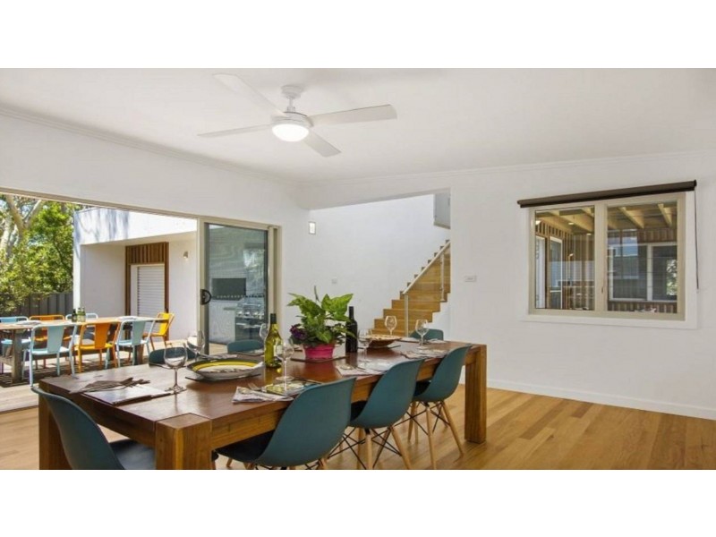 2 Oakwood Copse, Callala Beach NSW 2540