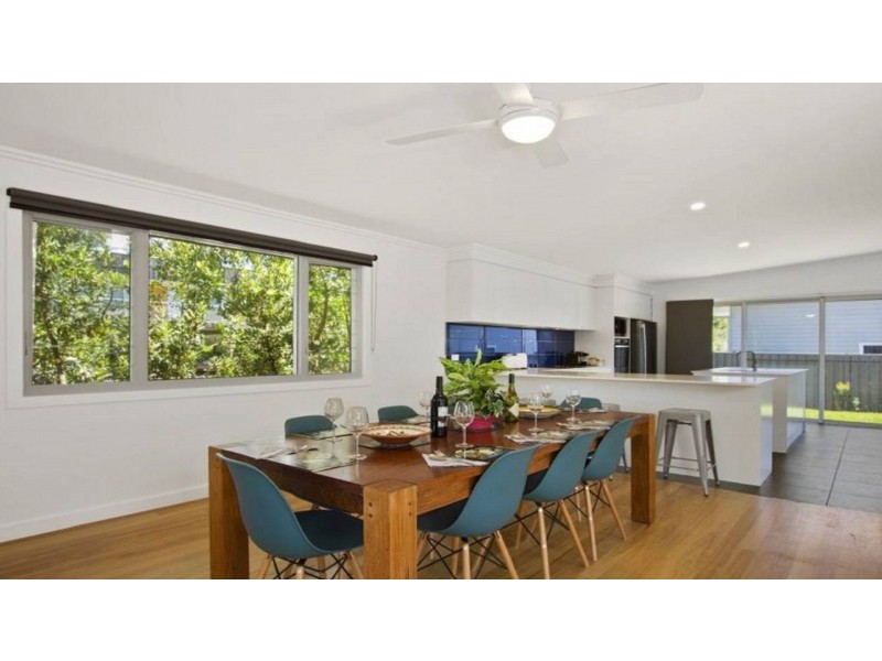 2 Oakwood Copse, Callala Beach NSW 2540