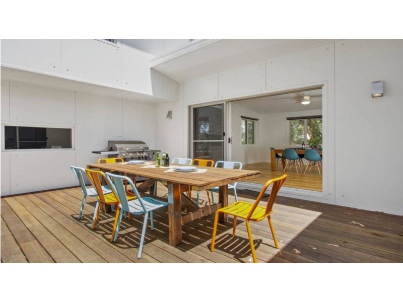 2 Oakwood Copse, Callala Beach NSW 2540