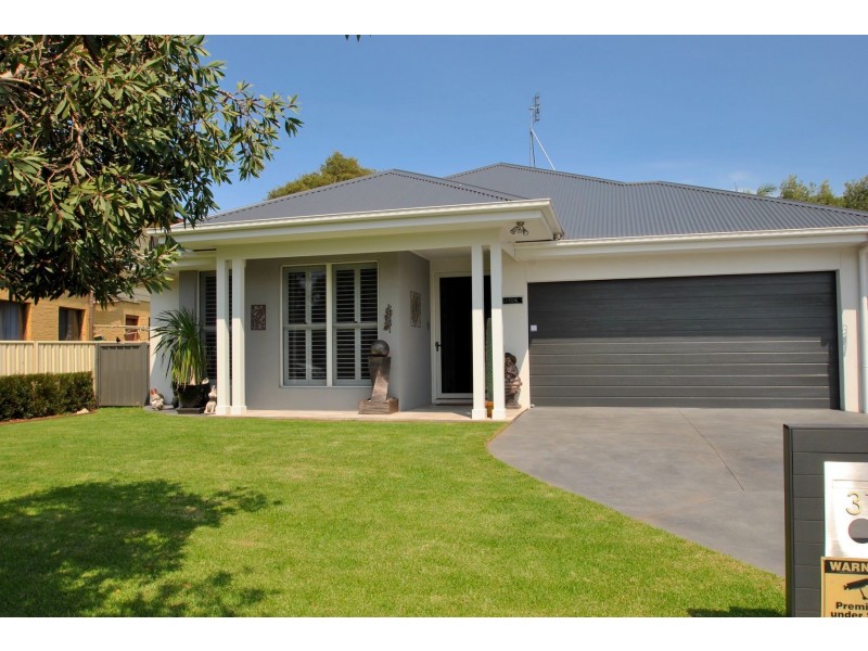 31 Sealark Road, Callala Bay NSW 2540