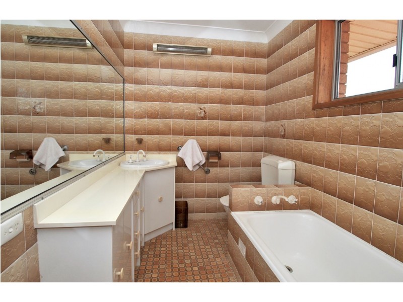 103 The Marina, Culburra Beach NSW 2540