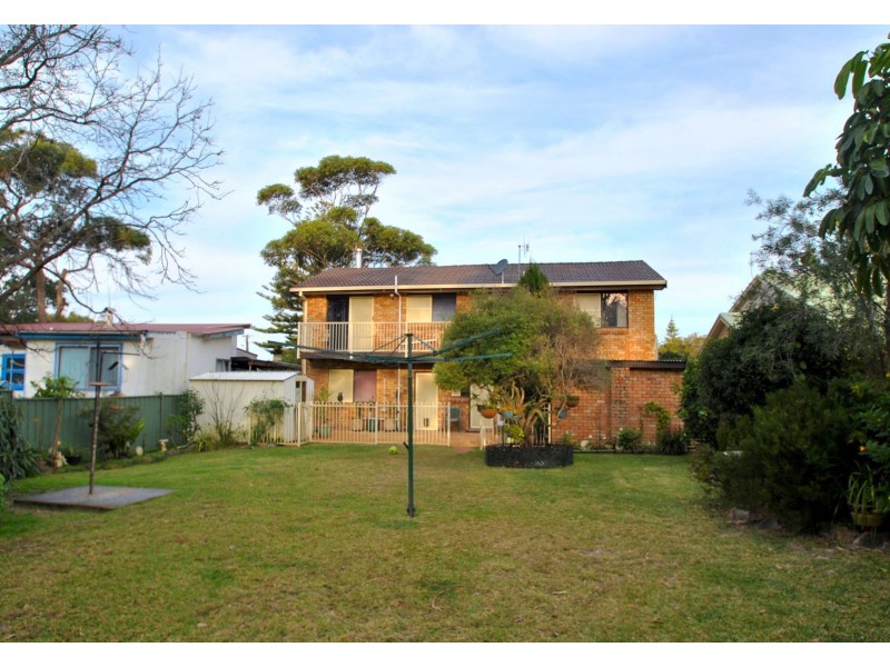 24 Quay Road, Callala Beach NSW 2540