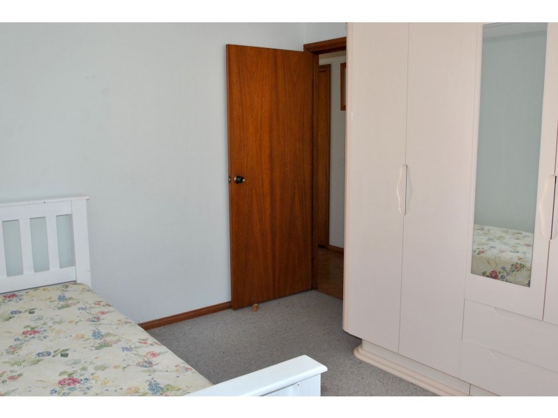 14 Orient Avenue, Orient Point NSW 2540