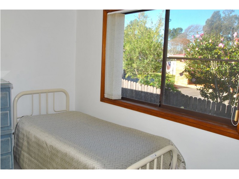 14 Orient Avenue, Orient Point NSW 2540