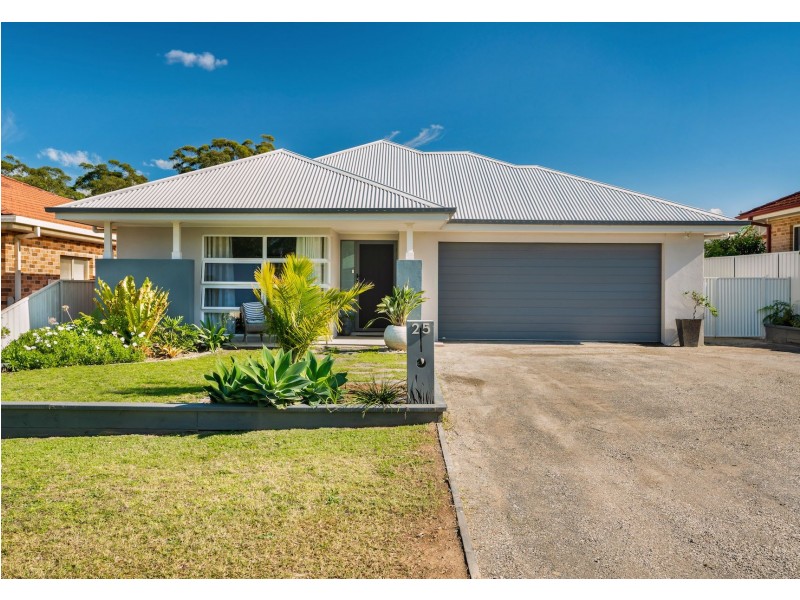 25 Hunter Street, Callala Bay NSW 2540