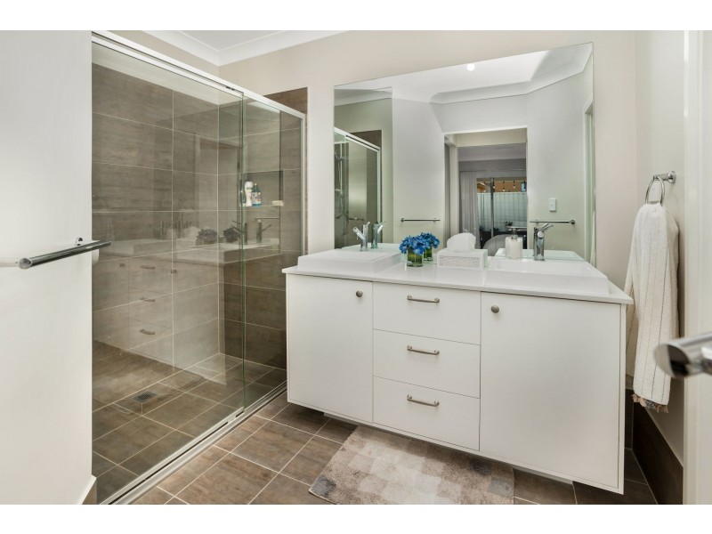 25 Hunter Street, Callala Bay NSW 2540