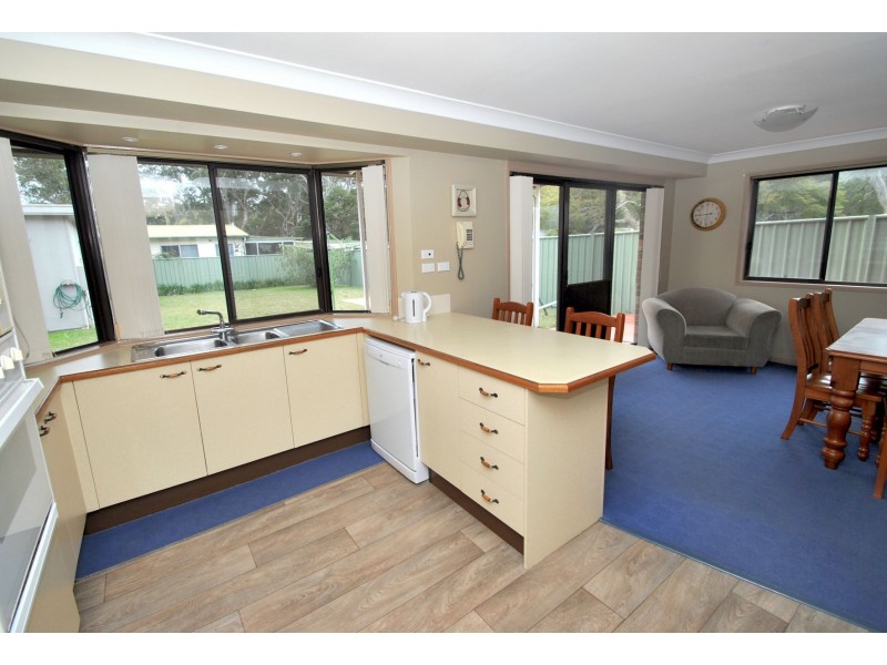 86 Watts Road, Callala Beach NSW 2540