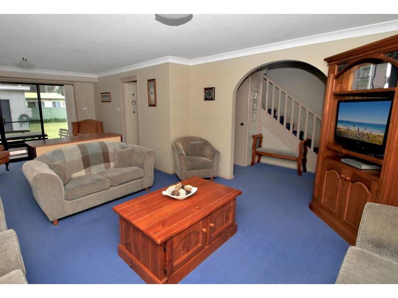 86 Watts Road, Callala Beach NSW 2540