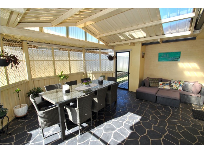 18 Stott Crescent, Callala Bay NSW 2540