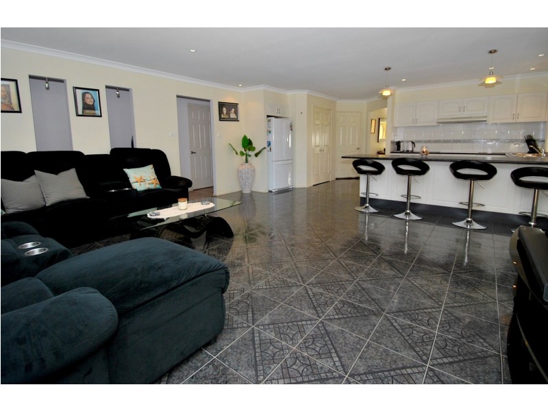 18 Stott Crescent, Callala Bay NSW 2540