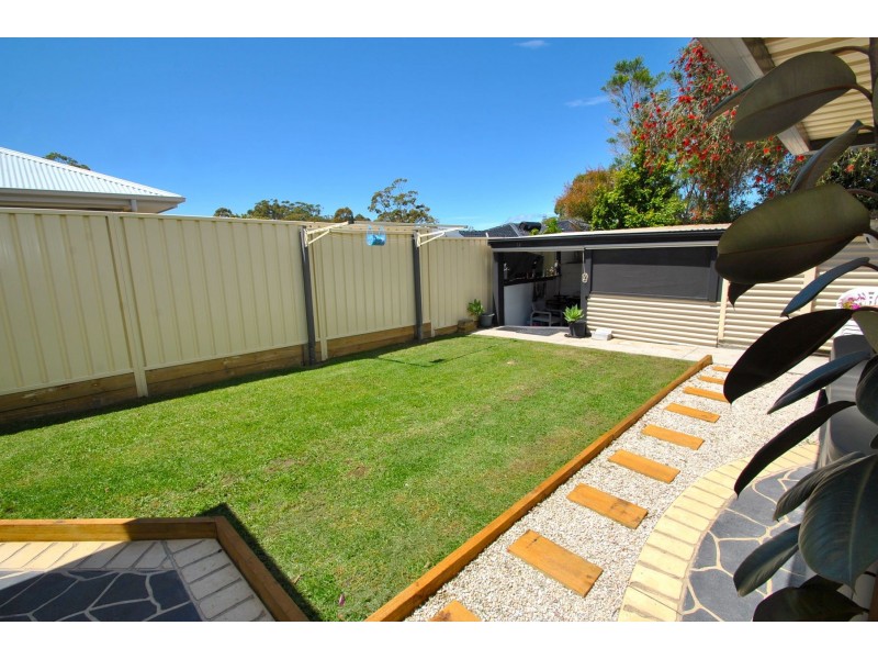 18 Stott Crescent, Callala Bay NSW 2540