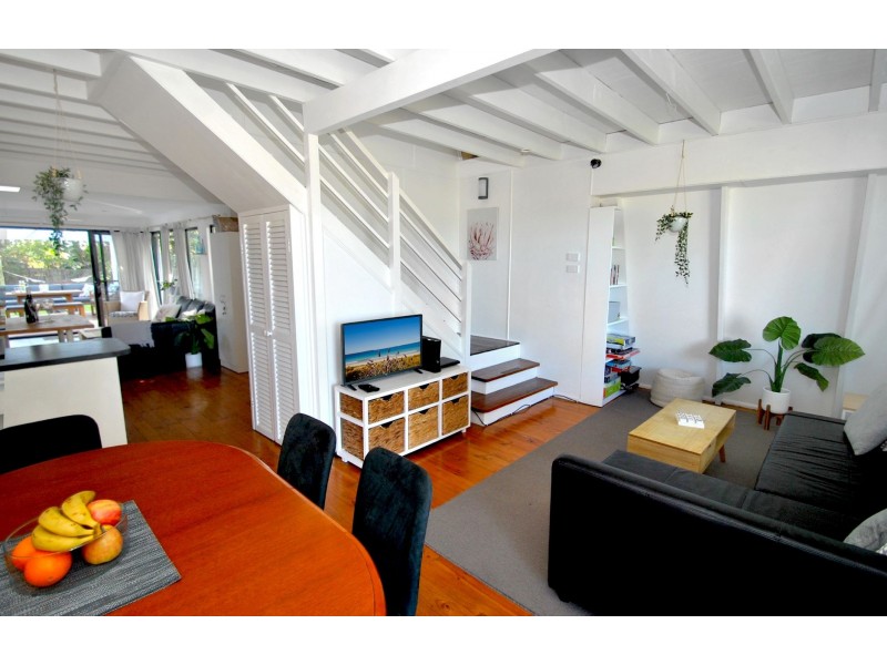 44 Quay Road, Callala Beach NSW 2540