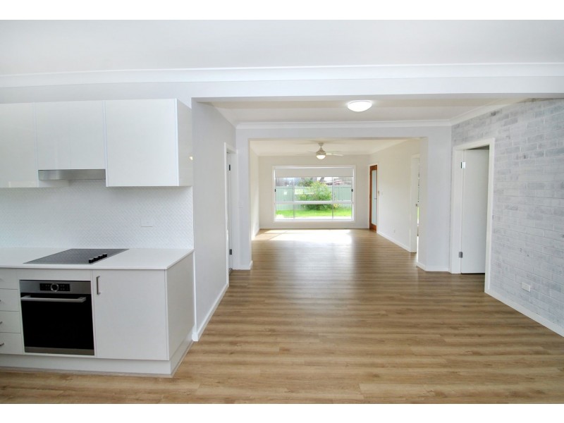 33 Ormonde Crescent, Orient Point NSW 2540