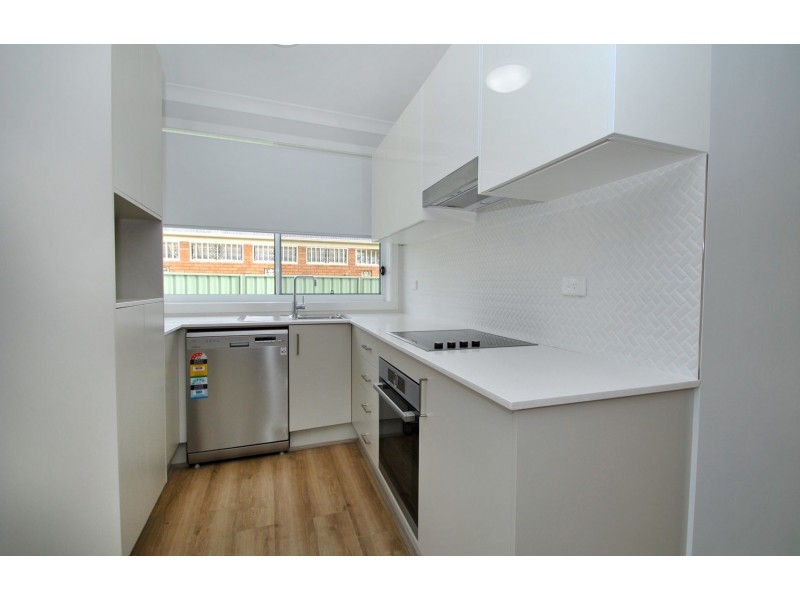 33 Ormonde Crescent, Orient Point NSW 2540