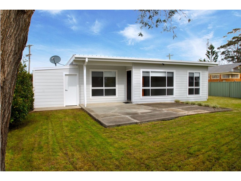 33 Ormonde Crescent, Orient Point NSW 2540