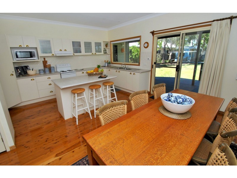 17 Allerton Avenue, Culburra Beach NSW 2540