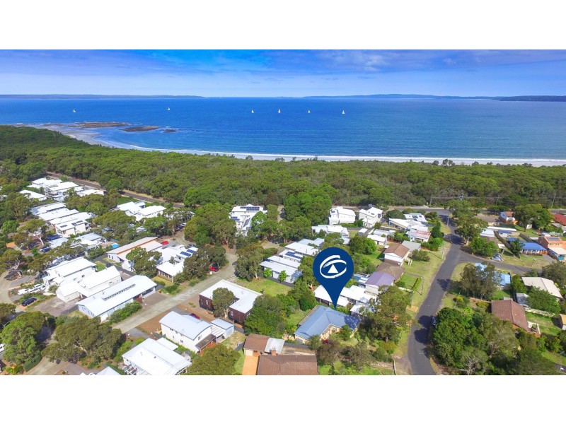 98 Watts Road, Callala Beach NSW 2540