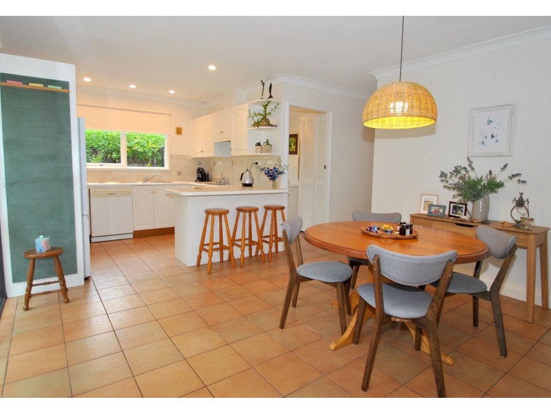 98 Watts Road, Callala Beach NSW 2540