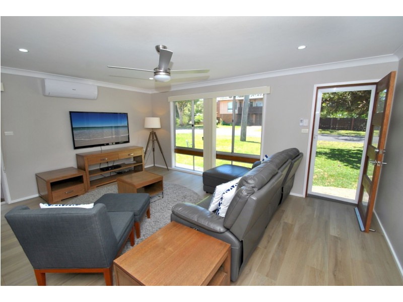 19 Parkes Crescent, Callala Beach NSW 2540