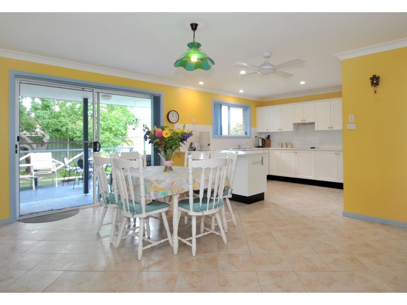 14 Hunter Street, Callala Bay NSW 2540