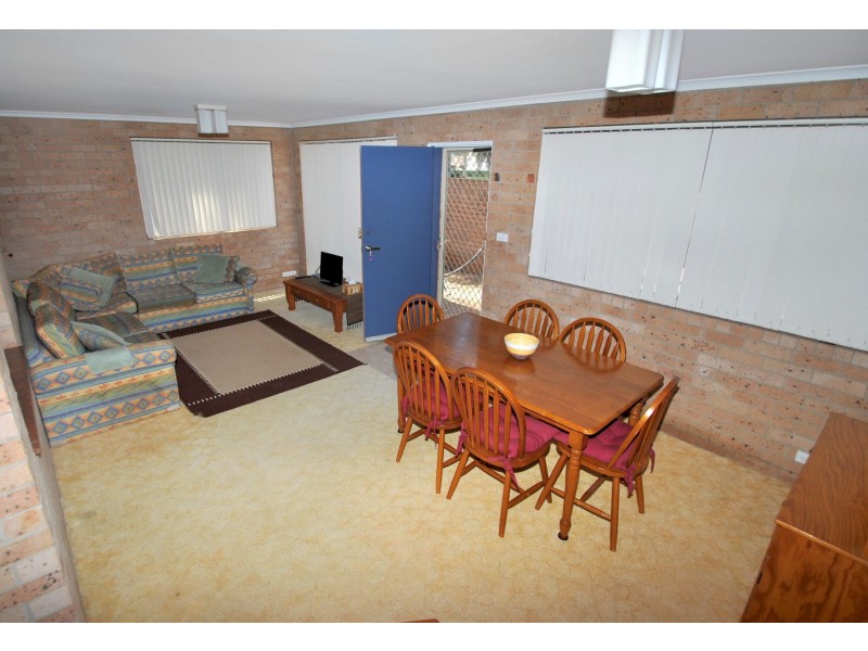 4/9 The Lake Circuit, Culburra Beach NSW 2540