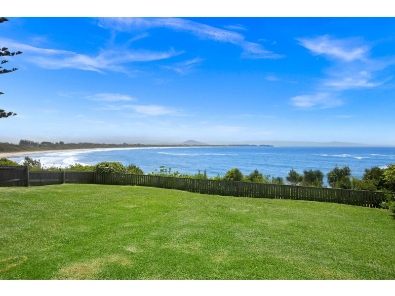 206 Penguins Head Road, Culburra Beach NSW 2540