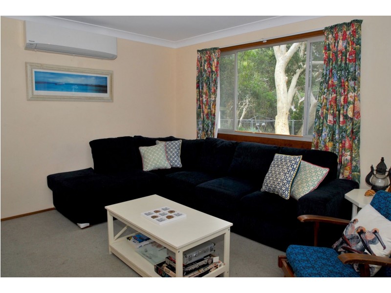 94 Watts Road, Callala Beach NSW 2540