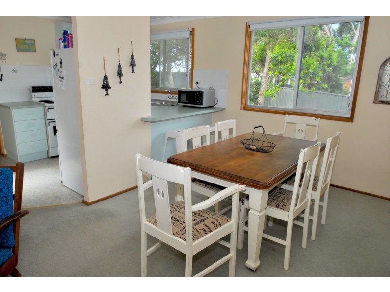 94 Watts Road, Callala Beach NSW 2540