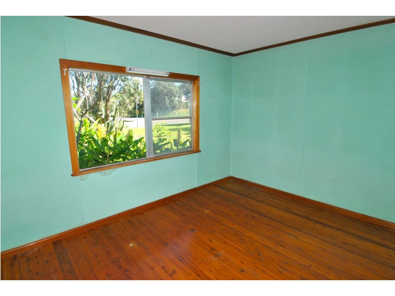 24 Eastbourne Avenue, Culburra Beach NSW 2540