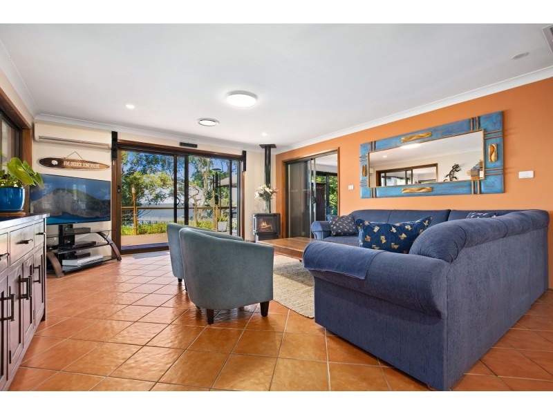 38 Boorawine Terrace, Callala Bay NSW 2540