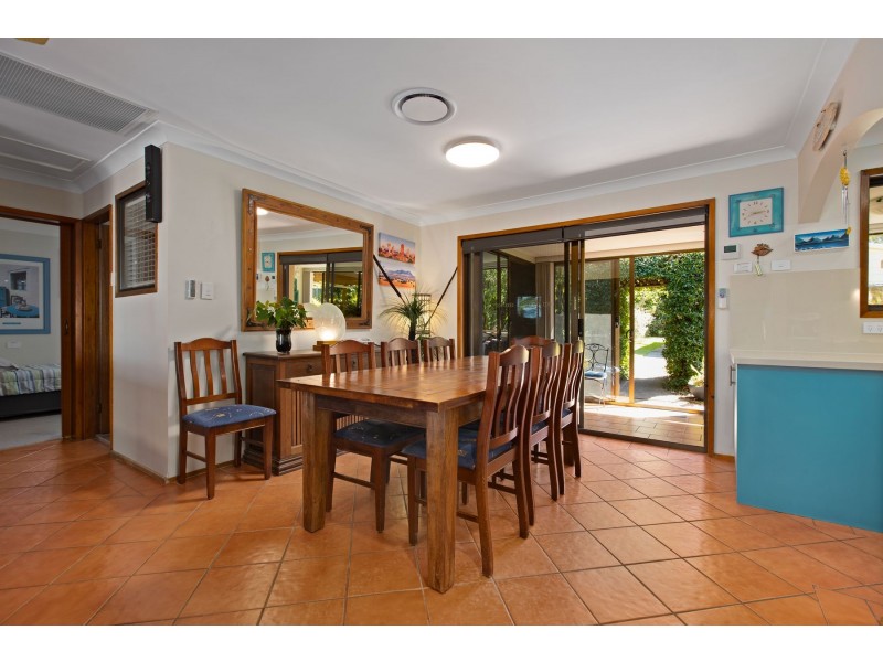 38 Boorawine Terrace, Callala Bay NSW 2540