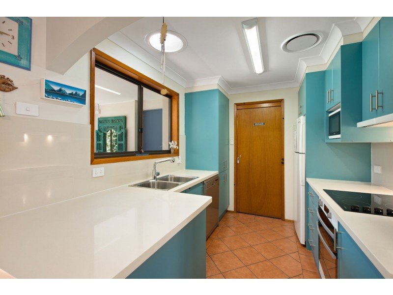 38 Boorawine Terrace, Callala Bay NSW 2540