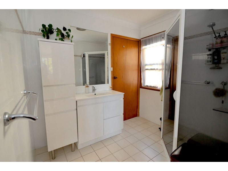 233 Macleans Point Road, Sanctuary Point NSW 2540