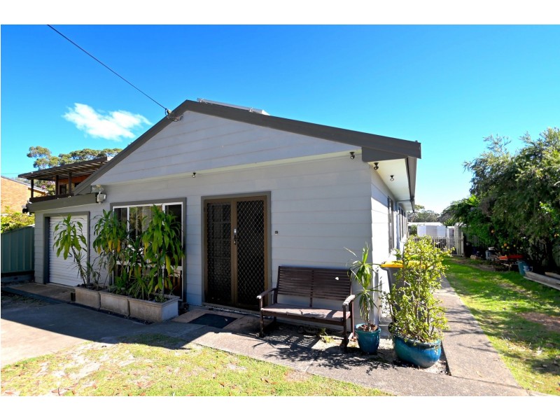 233 Macleans Point Road, Sanctuary Point NSW 2540