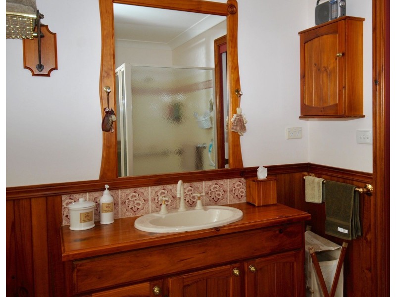 6 Torrens Close, Callala Bay NSW 2540